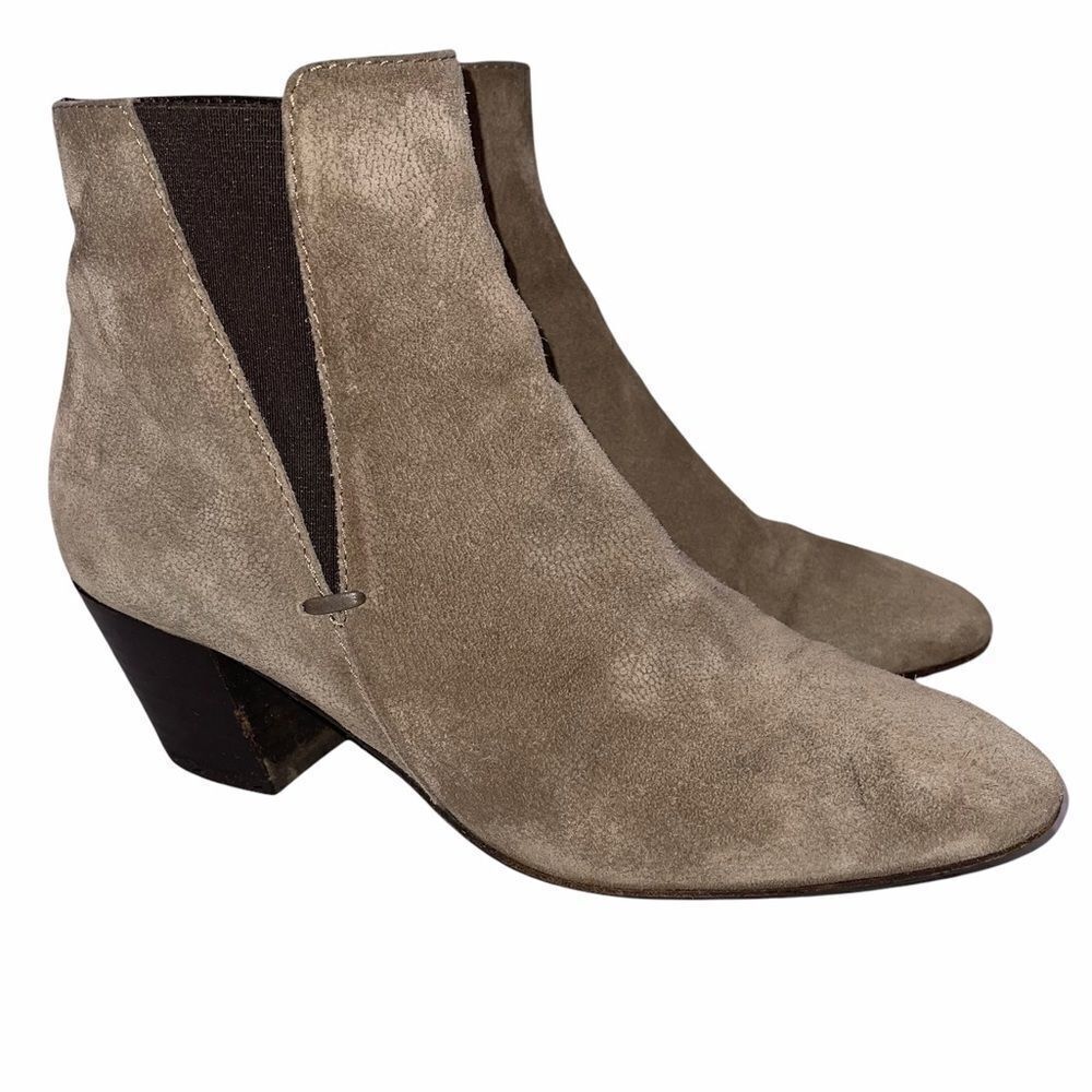AQUATALIA Authentic Suede Leather Ankle Boots Sz 7.5 Taupe